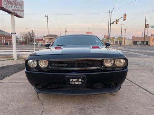 2011 Dodge Challenger Base