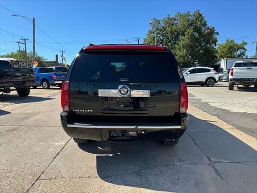 2007 Cadillac Escalade Base