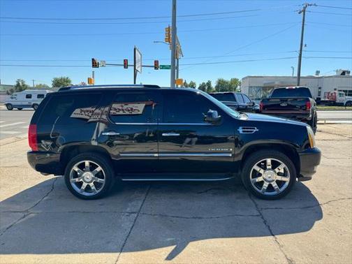 2007 Cadillac Escalade Base