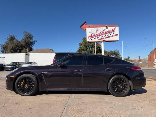 2014 Porsche Panamera 4