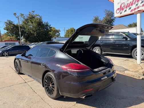 2014 Porsche Panamera 4