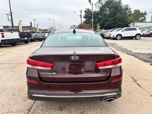 2020 Kia Optima LX