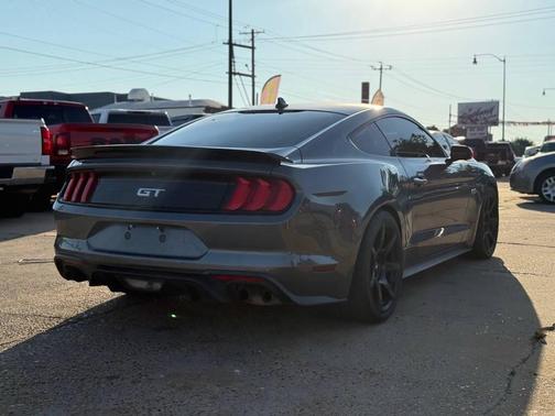 2021 Ford Mustang GT