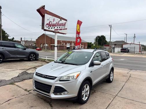 WHITE 2014 Ford Escape SE