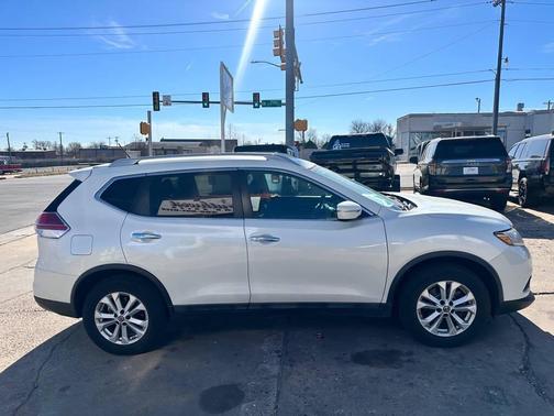 2015 Nissan Rogue SV