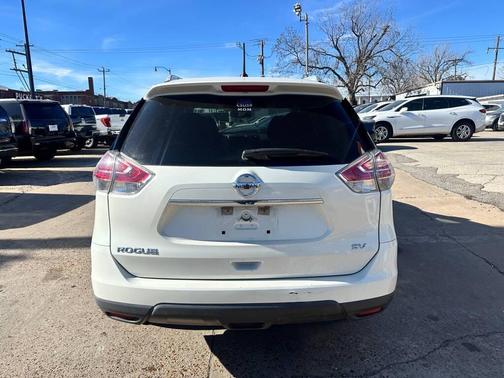 2015 Nissan Rogue SV