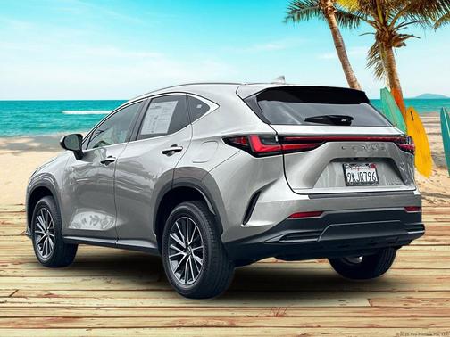 Atomic Silver 2024 Lexus NX 250 Base