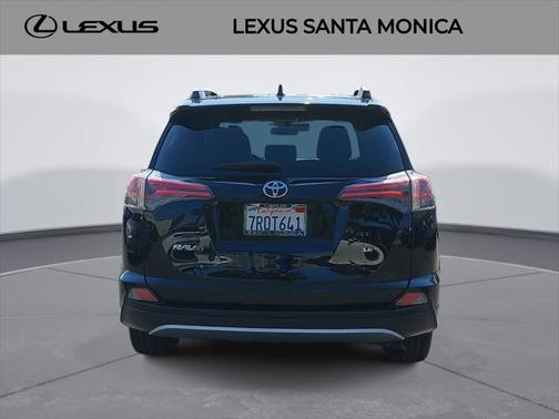 2016 Toyota RAV4 SE