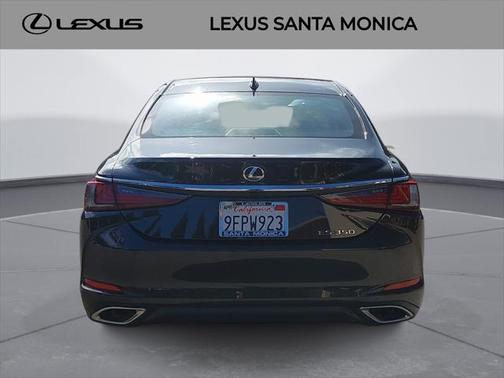 2023 Lexus ES 350 Base