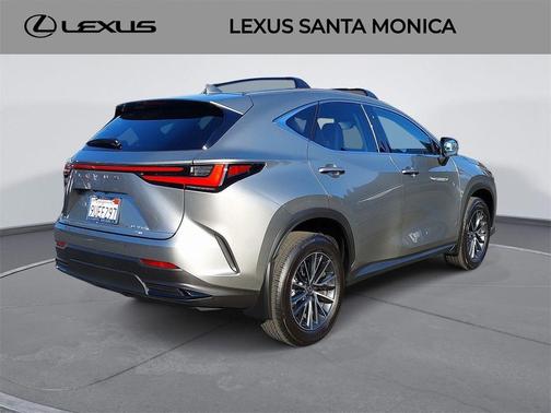 2025 Lexus NX 350h Premium