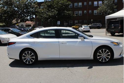 2019 Lexus ES 350 Base