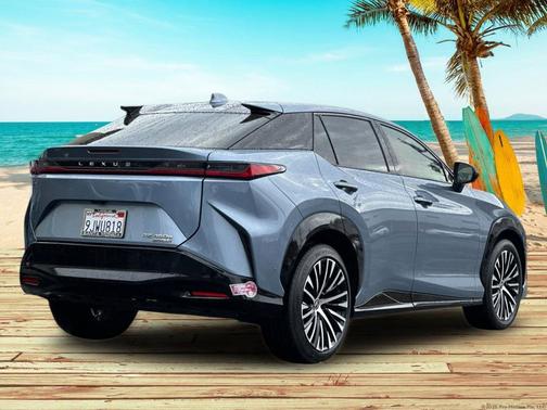 2023 Lexus RZ 450e Luxury