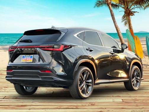 2023 Lexus NX 450h+ Luxury