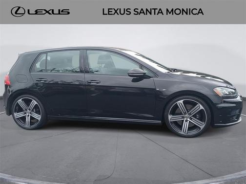 2016 Volkswagen Golf R 4-Door w/DCC & Navigation