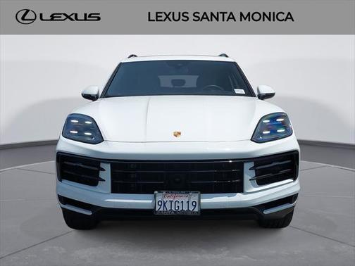 2024 Porsche Cayenne Base