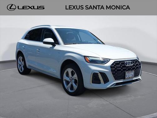 2022 Audi Q5 45 S line Premium Plus