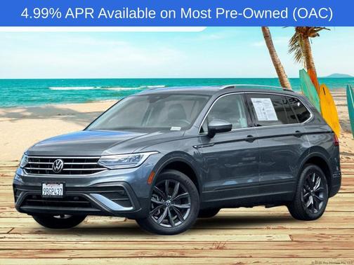 Platinum Gray Metallic 2022 Volkswagen Tiguan 2.0T SE