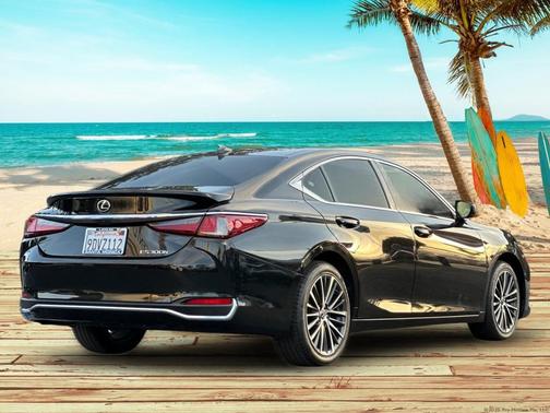 2023 Lexus ES 300h Base