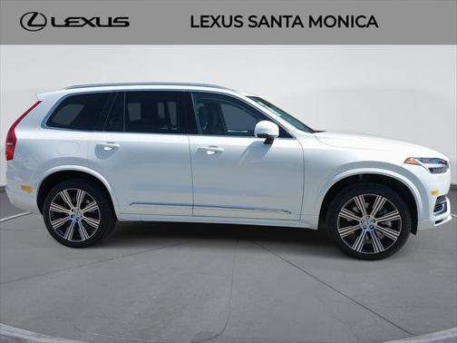 2022 Volvo XC90 Recharge Plug-In Hybrid T8 Inscription Expression 6 Passenger