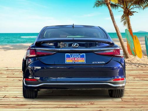 2024 Lexus ES 300h Base