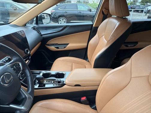 2025 Lexus NX 350 Premium