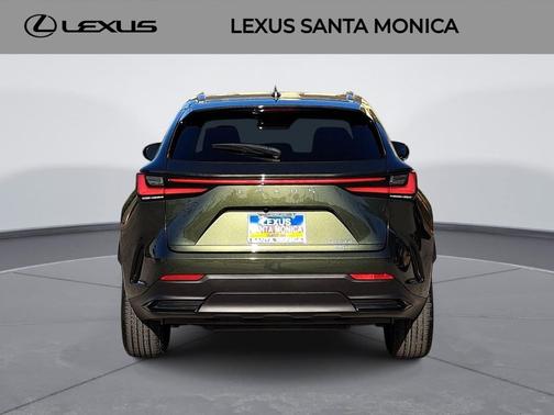 Nori Green Pearl 2024 Lexus NX 350h Premium