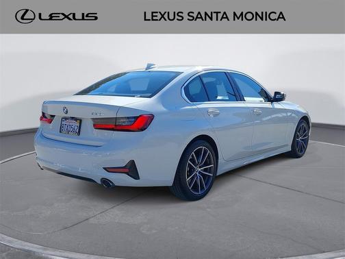 2021 BMW 330 330i