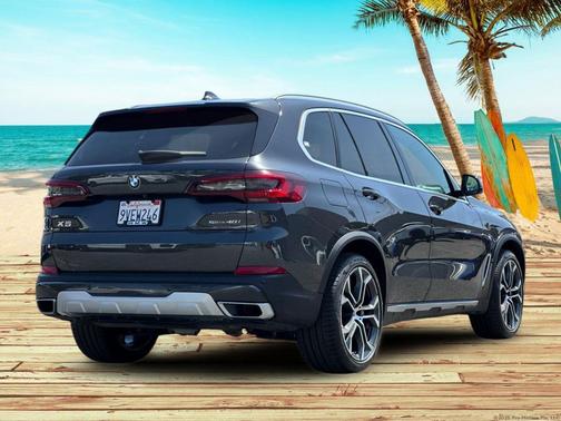 Dark Graphite Metallic 2022 BMW X5 sDrive40i