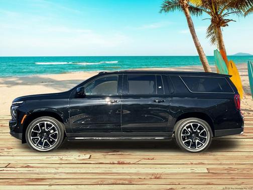 2025 Chevrolet Suburban RST