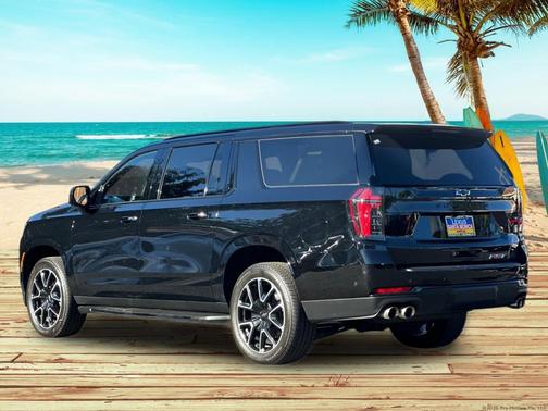 2025 Chevrolet Suburban RST