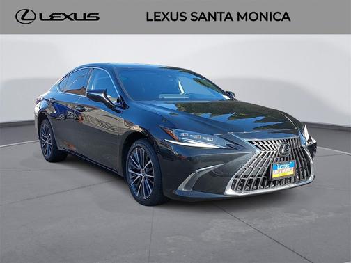 2023 Lexus ES 300h Luxury