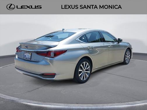 2020 Lexus ES 300h Base