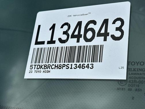 2023 Toyota Highlander Hybrid XLE