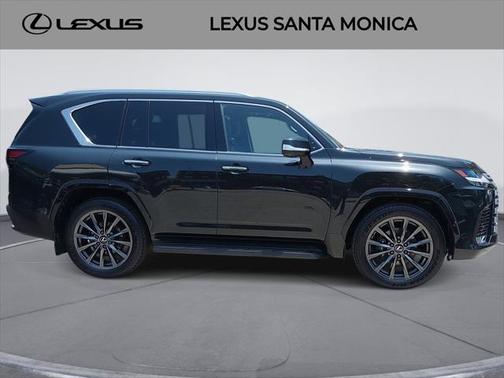 2025 Lexus LX 600 Premium