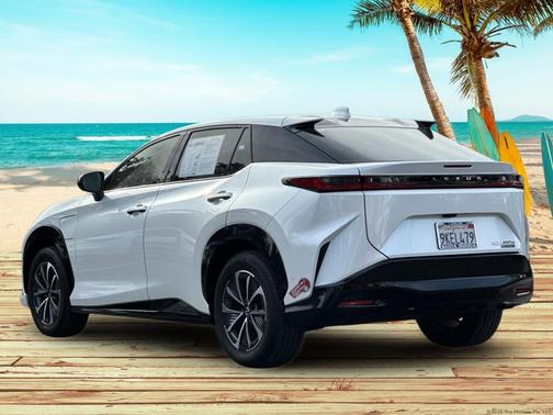 2023 Lexus RZ 450e Premium