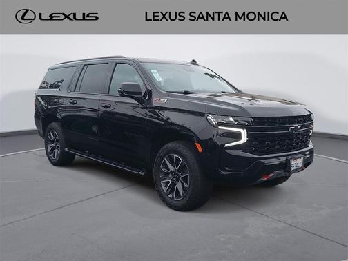 2023 Chevrolet Suburban 4WD Z71