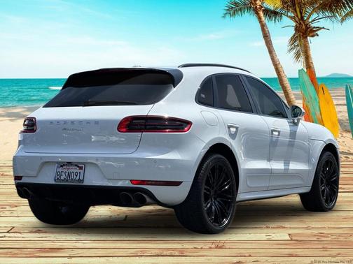 Carrara White Metallic 2018 Porsche Macan Macan