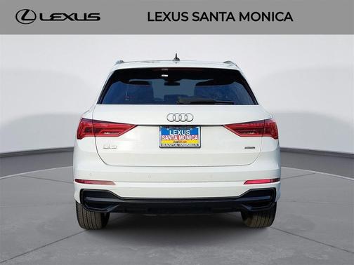 2020 Audi Q3 45 S line Premium