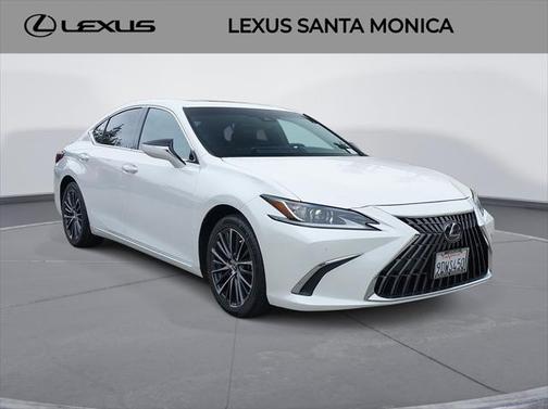 2023 Lexus ES 300h Base