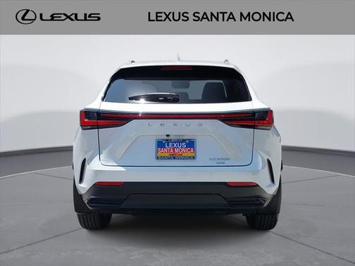 2022 Lexus NX 350h Premium