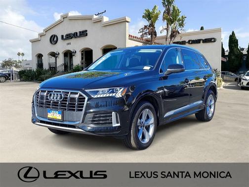 2024 Audi Q7 45 Premium Plus