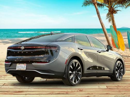 2023 Toyota Crown Platinum