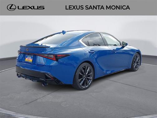 2022 Lexus IS 350 Base
