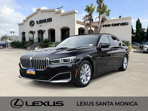 2020 BMW 740 740i
