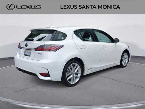2017 Lexus CT 200h Base
