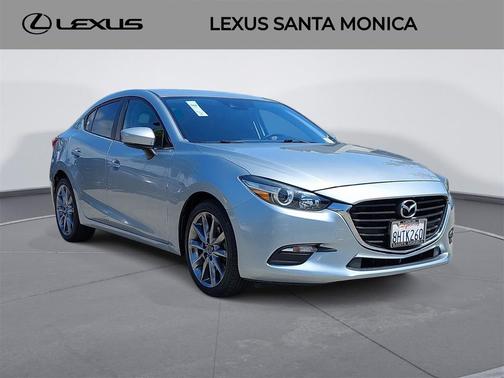 2018 Mazda Mazda3 Touring