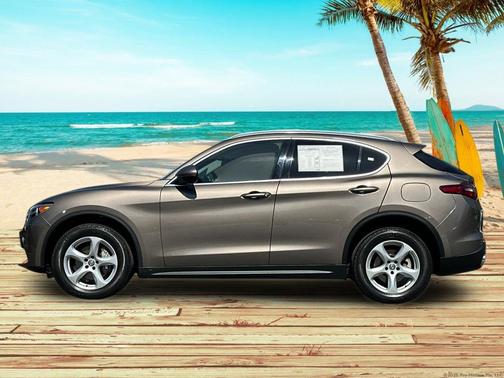2019 Alfa Romeo Stelvio Base