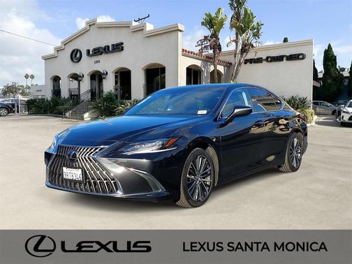 2025 Lexus ES 300h Base