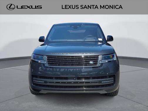 2023 Land Rover Range Rover P530 SE