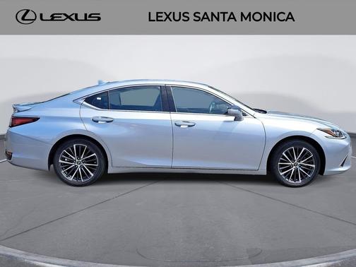 Iridium 2023 Lexus ES 300h Base